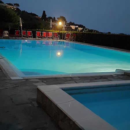 Casa Vacanze Mombrino Finale Ligure Exterior photo