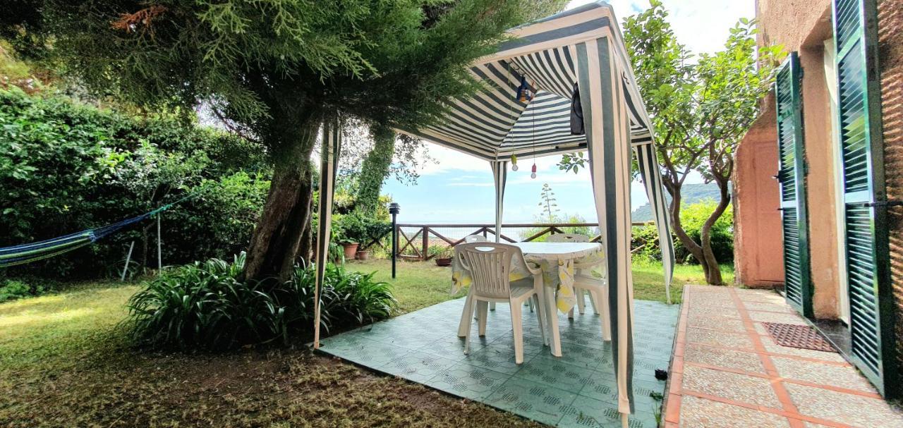 Casa Vacanze Mombrino Finale Ligure Exterior photo