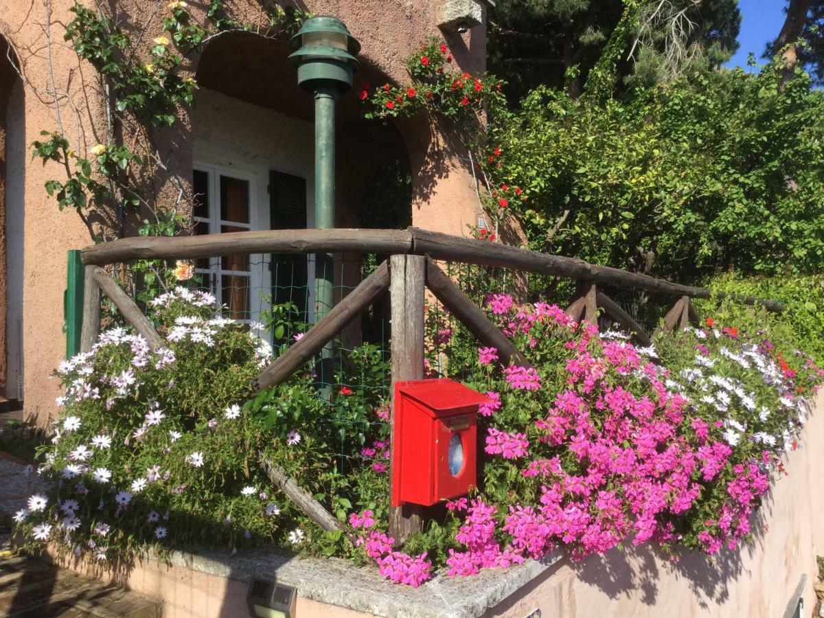 Casa Vacanze Mombrino Finale Ligure Exterior photo